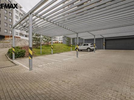 p1207110.jpg | Prodej - malý objekt/garáž