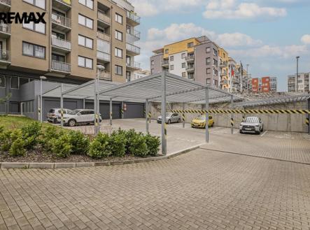 p1207109.jpg | Prodej - malý objekt/garáž