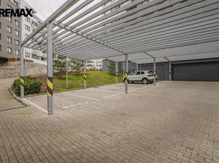 p1207110.jpg | Prodej - malý objekt/garáž