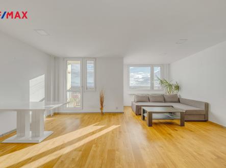 221103-byt-praha-3.jpg | Pronájem bytu, 3+kk, 72 m²