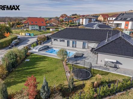 dji-20251104120318-0115-d-1.jpg | Prodej - dům/vila, 220 m²