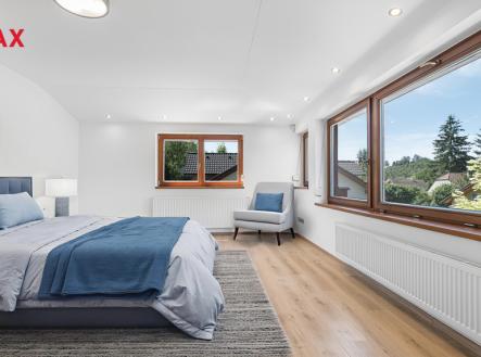 p1011879-vs.jpg | Prodej - dům/vila, 289 m²