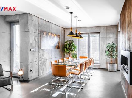 p1750284.jpg | Prodej - dům/vila, 379 m²