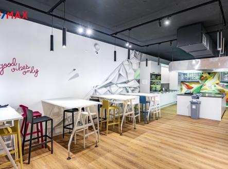 p1750710.jpg | Pronájem - kanceláře, 60 m²