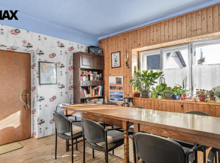 p1094086.jpg | Prodej - nájemní dům, 382 m²