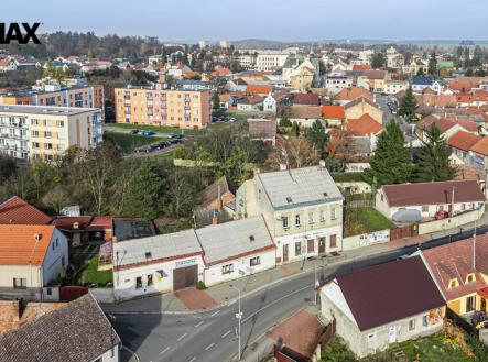 dji-20251112123218-0429-d.jpg | Prodej - nájemní dům, 382 m²