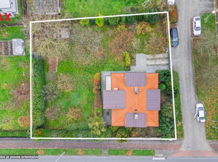 rozdeleni-blecha.png | Prodej - dům/vila, 259 m²