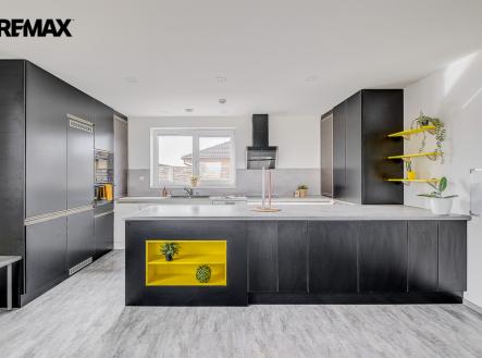 251013-dum-sendrazice-23.jpg | Prodej - dům/vila, 239 m²