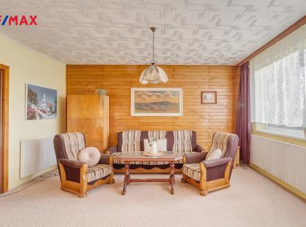 1. patro obývací pokoj | Prodej - dům/vila, 197 m²