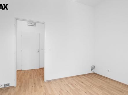 p1071420.jpg | Prodej bytu, 1+kk, 17 m²