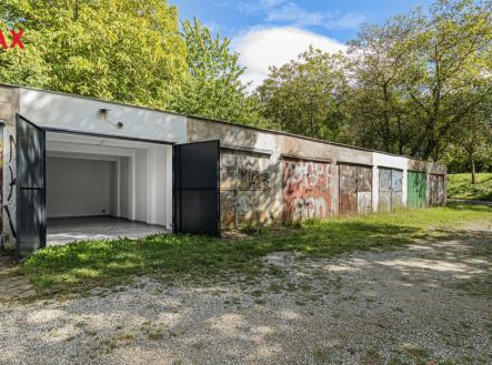 p1047934.jpg | Prodej - malý objekt/garáž