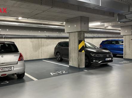 img-9625.jpeg | Pronájem - malý objekt/garáž