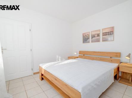 240906-byt-kvetnice-9.jpg | Pronájem bytu, 2+kk, 43 m²