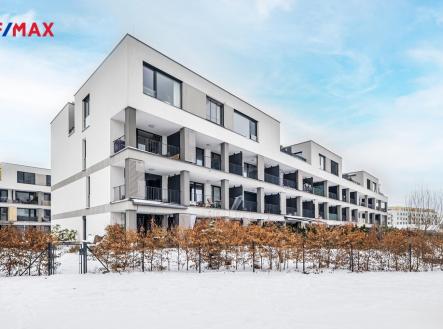 p1767912-1.jpg | Pronájem bytu, 1+kk, 42 m²