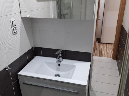 koupelna-1.jpg | Prodej bytu, 2+kk, 40 m²