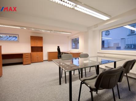 dsc-5141.jpeg | Pronájem - kanceláře, 60 m²