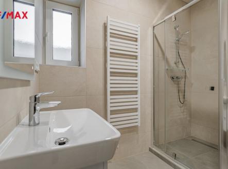 p1401129.jpg | Pronájem bytu, 2+kk, 58 m²