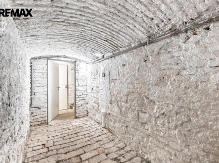 p1769742.jpg | Pronájem - skladovací prostor, 6 m²