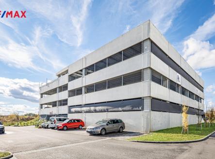 p1727199.jpg | Pronájem - malý objekt/garáž