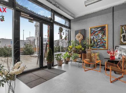 p1118586.jpg | Pronájem - obchodní prostor, 64 m²