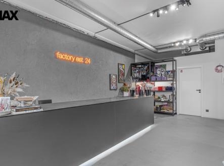 p1118598.jpg | Pronájem - obchodní prostor, 64 m²