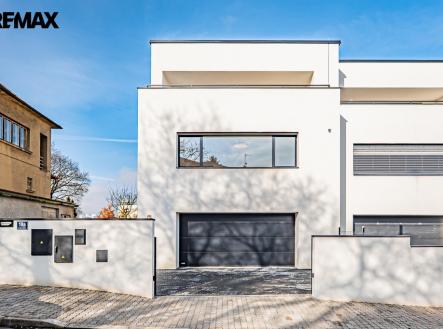 p1770642.jpg | Prodej - dům/vila, 283 m²