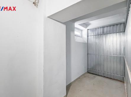 sklep.jpg | Pronájem - skladovací prostor, 5 m²