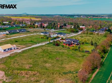 260511-pozemek-dalovice-5.jpg | Prodej - pozemek pro bydlení, 3 182 m²
