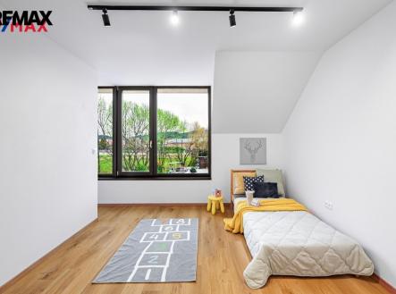 p1768366-1.jpg | Prodej - dům/vila, 182 m²