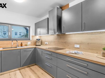 p1120159.jpg | Prodej bytu, 4+kk, 244 m²