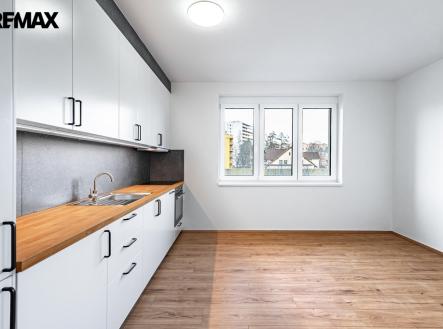 p1764627-1.jpg | Prodej bytu, 3+kk, 60 m²