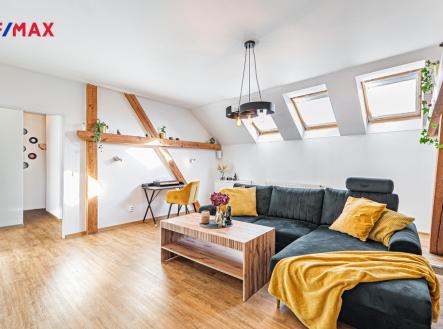 p1059685.jpg | Prodej bytu, 3+kk, 79 m²