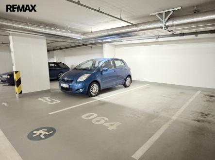 img-8984.jpeg | Pronájem - malý objekt/garáž