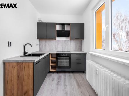 260223-byt-rotava-5.jpg | Prodej bytu, 2+1, 59 m²