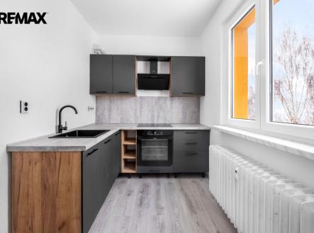 260223-byt-rotava-5.jpg | Prodej bytu, 2+1, 59 m²