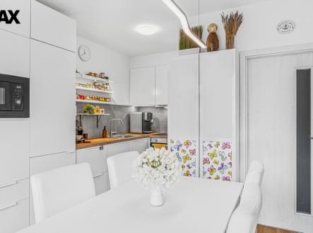 p1144055-1.jpg | Prodej bytu, 3+kk, 75 m²