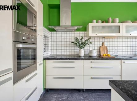 260223-dum-celakovice-23.jpg | Prodej - dům/vila, 179 m²