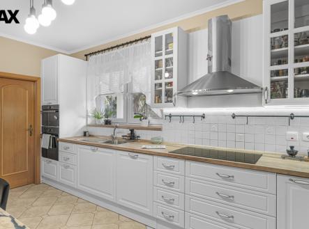 p1132254.jpg | Prodej - dům/vila, 475 m²