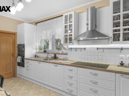 p1132254.jpg | Prodej - dům/vila, 475 m²