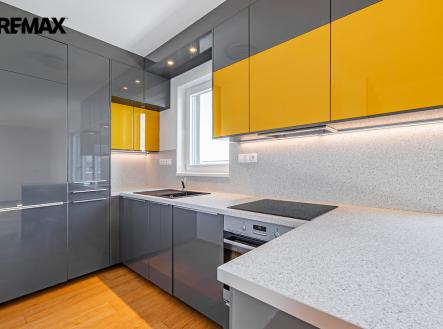 p1456150-vylepsene-nr.jpg | Prodej bytu, 4+kk, 164 m²
