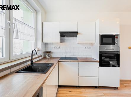 p1773919.jpg | Prodej bytu, 3+kk, 57 m²