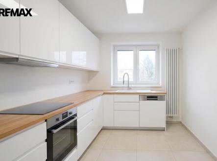 kuchyn-3.jpg | Prodej bytu, 2+1, 80 m²