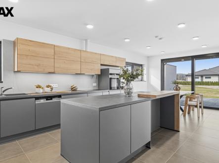 p1188163-1.jpg | Prodej - dům/vila, 210 m²