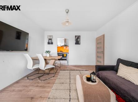 260310-nehvizdy-6.jpg | Prodej bytu, 3+1, 59 m²