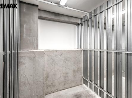 p1726429.jpg | Prodej - skladovací prostor, 2 m²