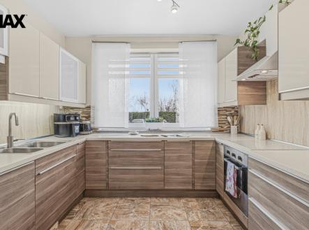 p1188620.jpg | Prodej - dům/vila, 213 m²