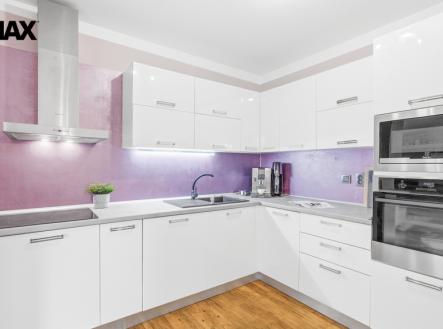 p1166503.jpg | Prodej - dům/vila, 267 m²