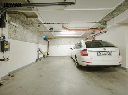 img-20260328-210532.jpg | Prodej - malý objekt/garáž