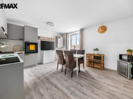 260328-byt-nupaky-1.jpg | Prodej bytu, 3+kk, 62 m²