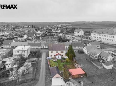 dji-20260326110957-0062-d-edit.jpg | Prodej - dům/vila, 248 m²